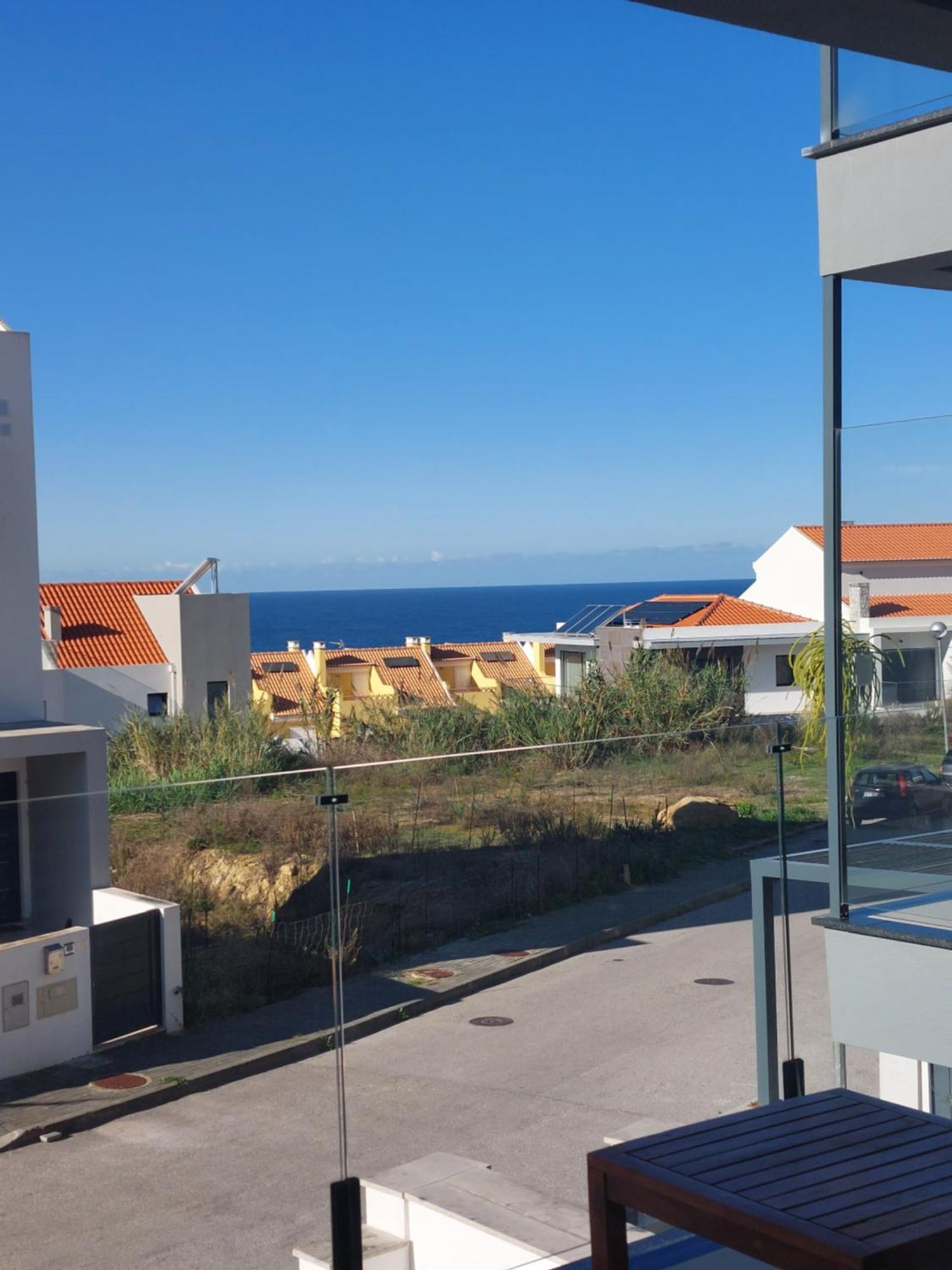Beach, Ocean View & Bright House Ericeira Exterior photo